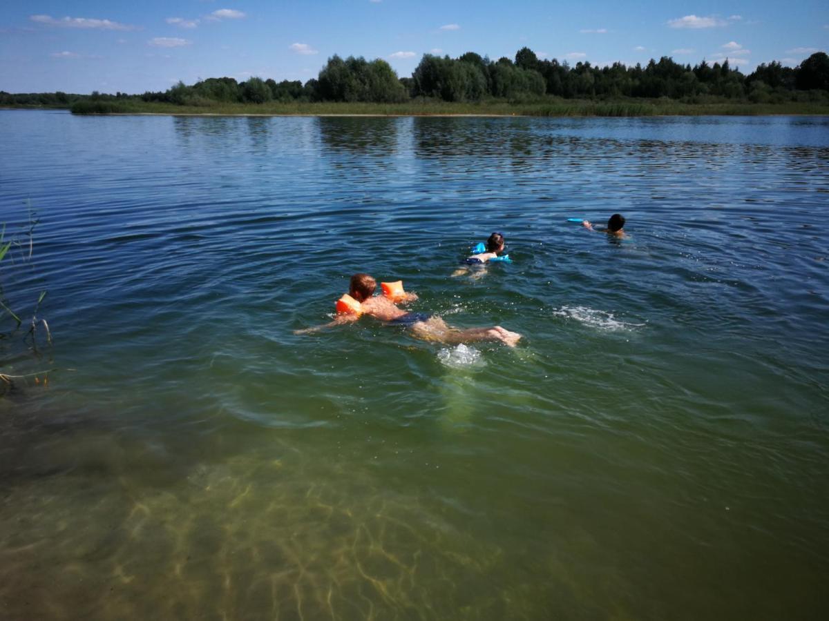Domki Nad Jeziorem: Lakeside Cottages for Groups Zygmuntowo  Exterior photo