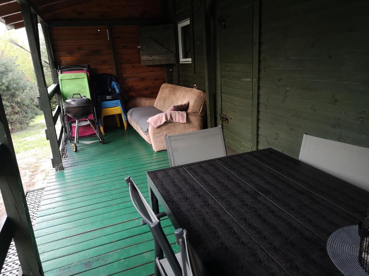 Domki Nad Jeziorem: Lakeside Cottages for Groups Zygmuntowo  Exterior photo